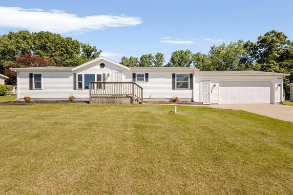 $234,900 | 1351 East Colonial Drive, La Porte, IN 46350