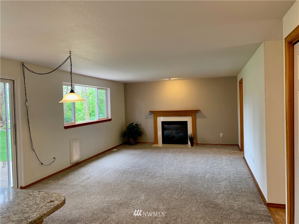 2416 Mayes Road Southeast Olympia, WA 98503 - Photo 12 of 40 Gallery Image 12