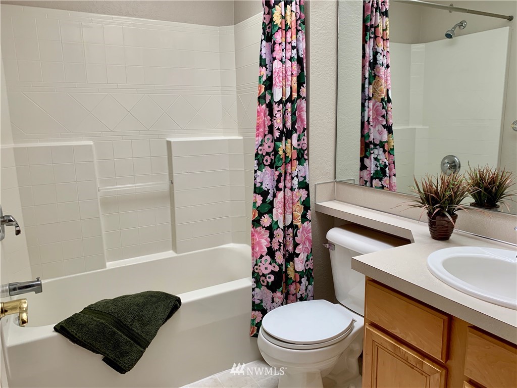 2416 Mayes Road Southeast Olympia, WA 98503 - Photo 29 of 40 Gallery Image 29