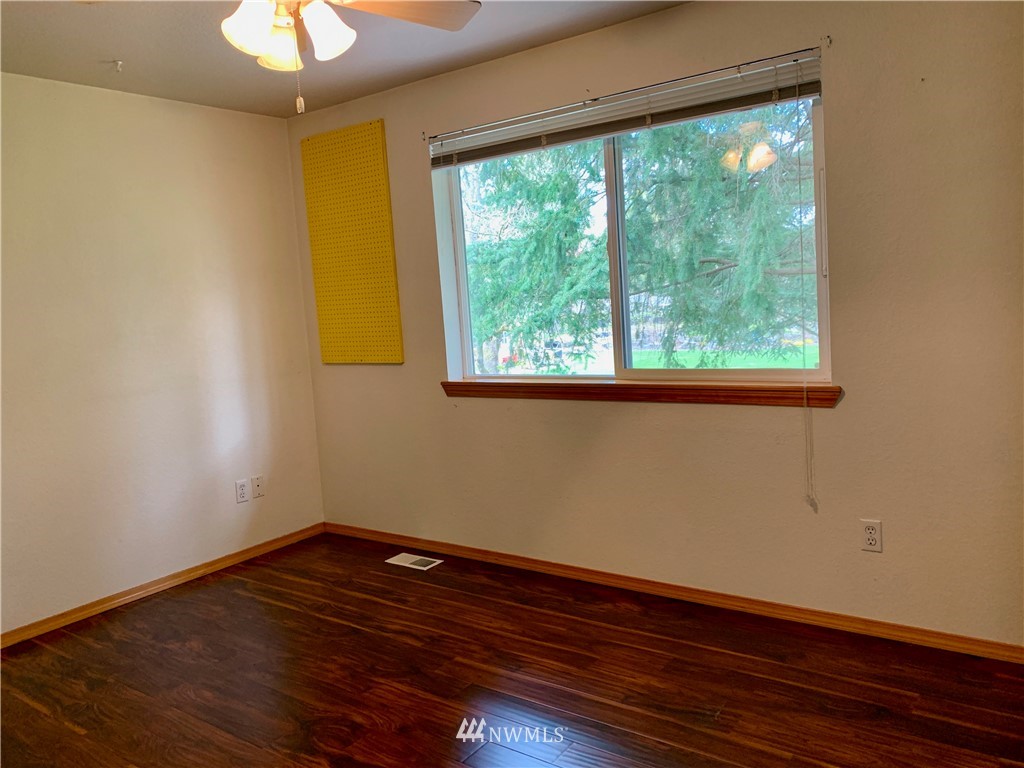 2416 Mayes Road Southeast Olympia, WA 98503 - Photo 30 of 40 Gallery Image 30