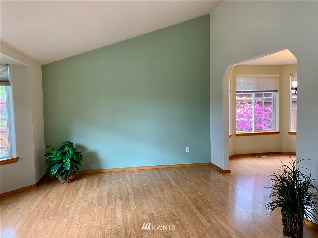 2416 Mayes Road Southeast Olympia, WA 98503 - Photo 9 of 40 Gallery Image 9