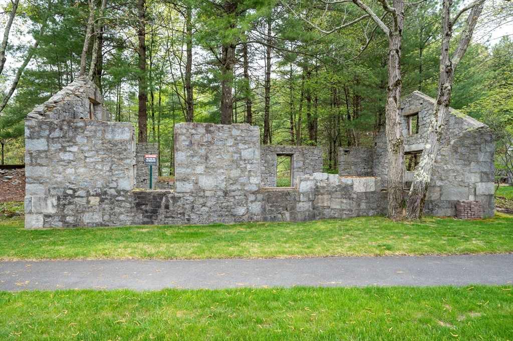3 Sandstone Road, Unit 232 Westford, MA 01886 - Photo 38 of 41 Gallery Image 38