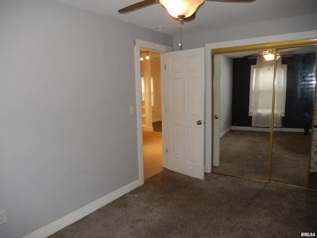 $43,900 | 840 East Pierce Street, Macomb, IL 61455