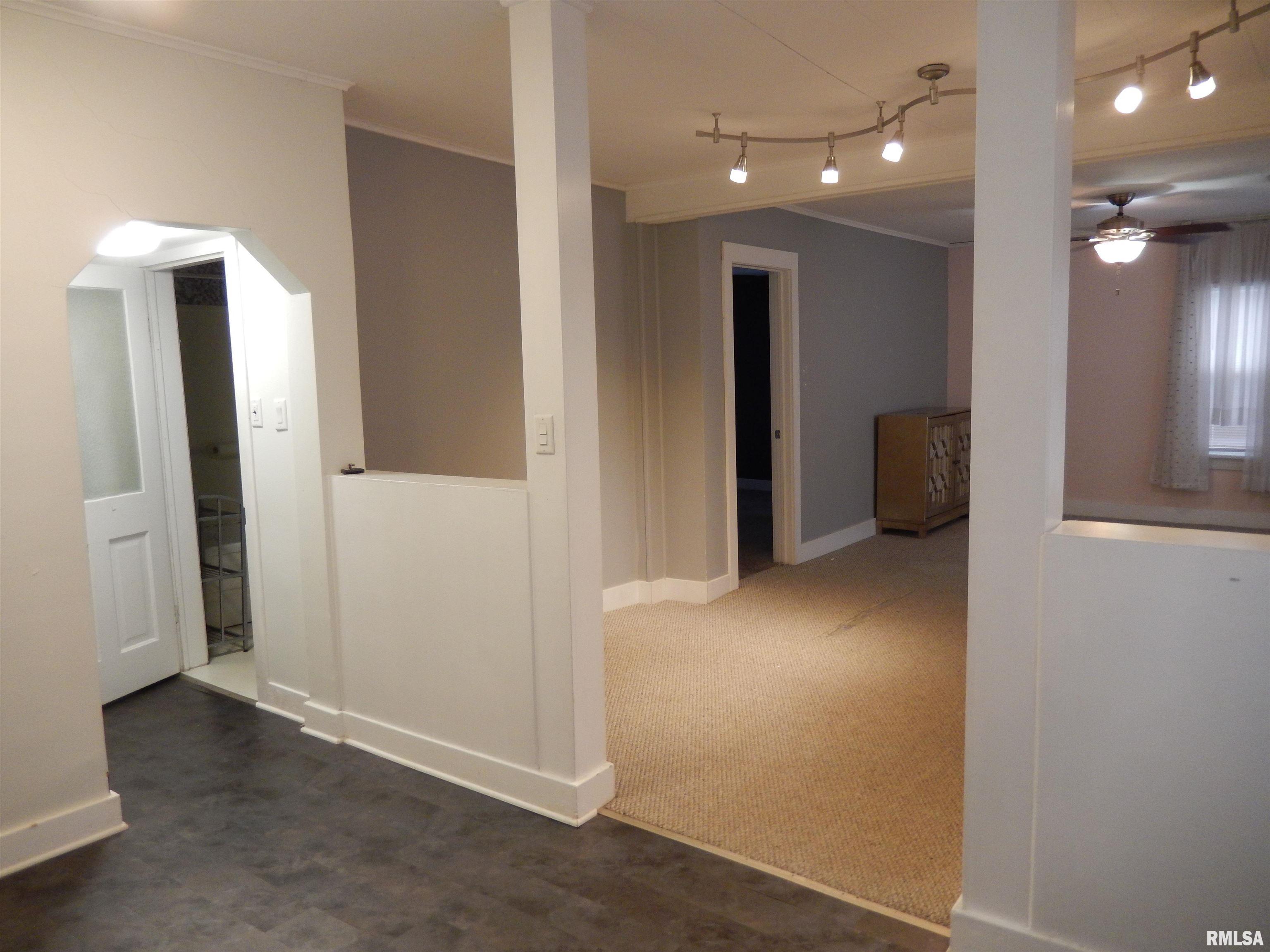 840 East Pierce Street Macomb, IL 61455 - Photo 20 of 32
