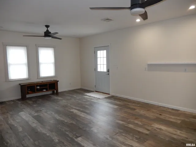 $43,900 | 840 East Pierce Street, Macomb, IL 61455