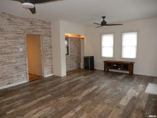 $38,000 | 840 East Pierce Street, Macomb, IL 61455