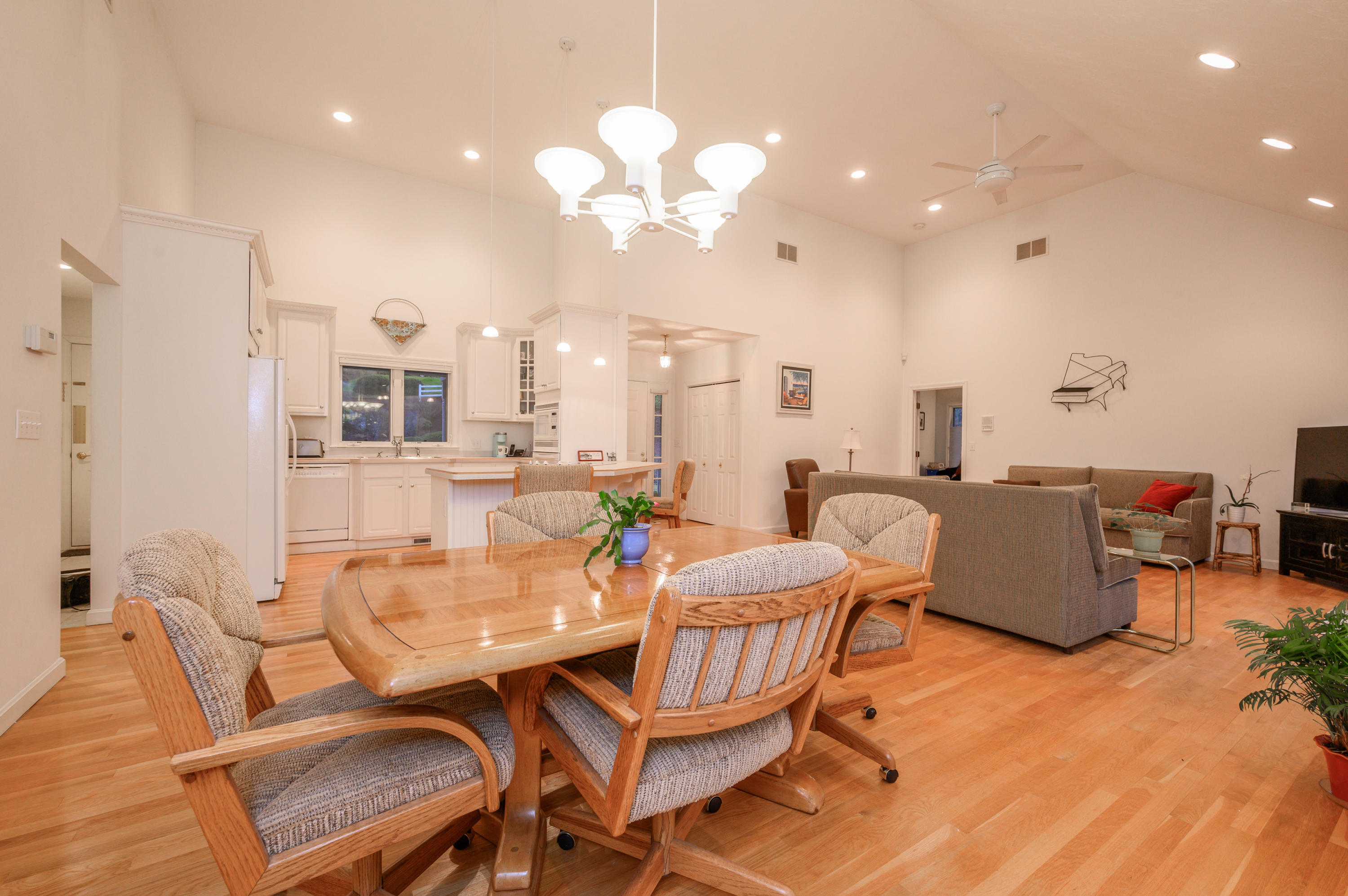 1 Desmond Road Sagamore, MA 02561 - Photo 15 of 34 DSC_9998-Edit