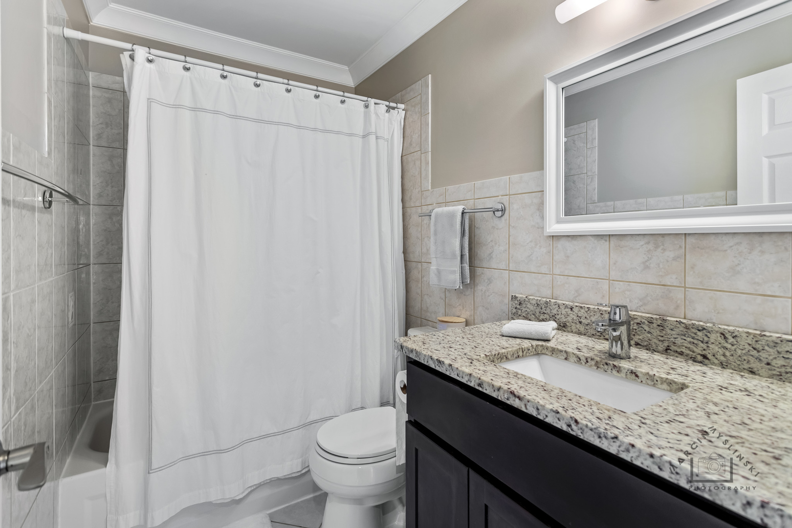 502 West Huntington Commons Road, Unit 146 Mount Prospect, IL 60056 - Photo 11 of 21