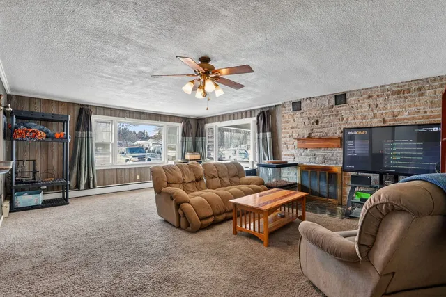 $159,800 | 2388 McFarland Road, Rockford, IL 61108