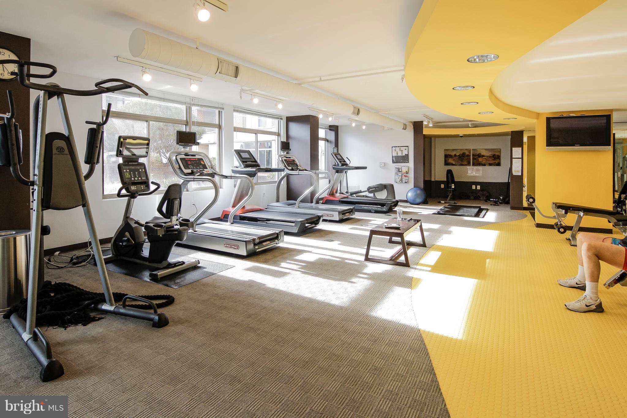 3600 South Glebe Road, Unit 323W Arlington, VA 22202 - Photo 28 of 28 Interior (General)