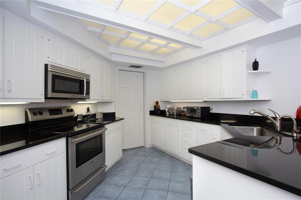 1080 Reef Road, Unit 207 Vero Beach, FL 32963 - Photo 12 of 35 Gallery Image 12