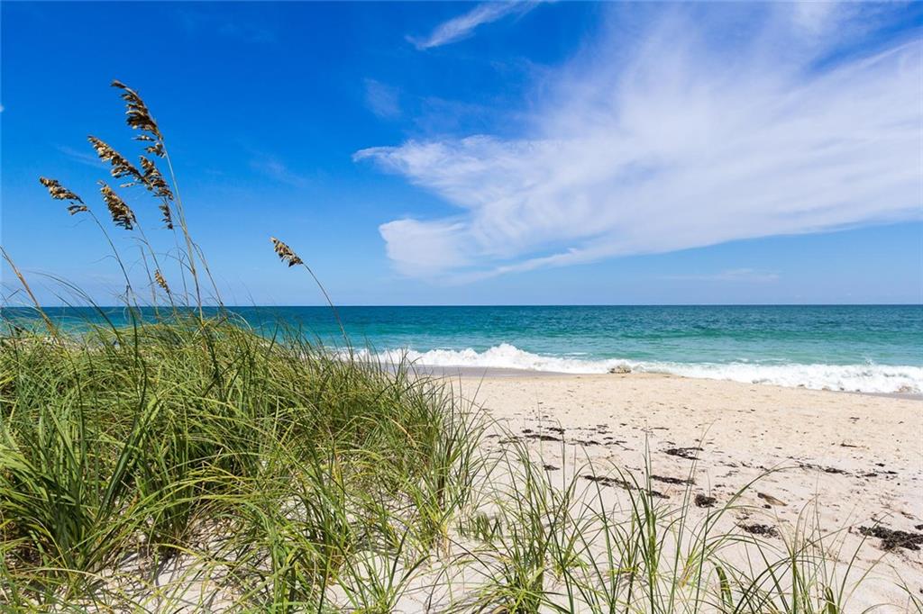1080 Reef Road, Unit 207 Vero Beach, FL 32963 - Photo 33 of 35 Gallery Image 33