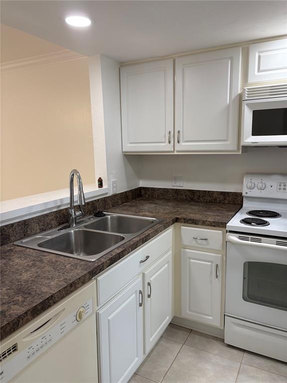 4624 Southwest 45th Lane Gainesville, FL 32608 - Photo 2 of 15