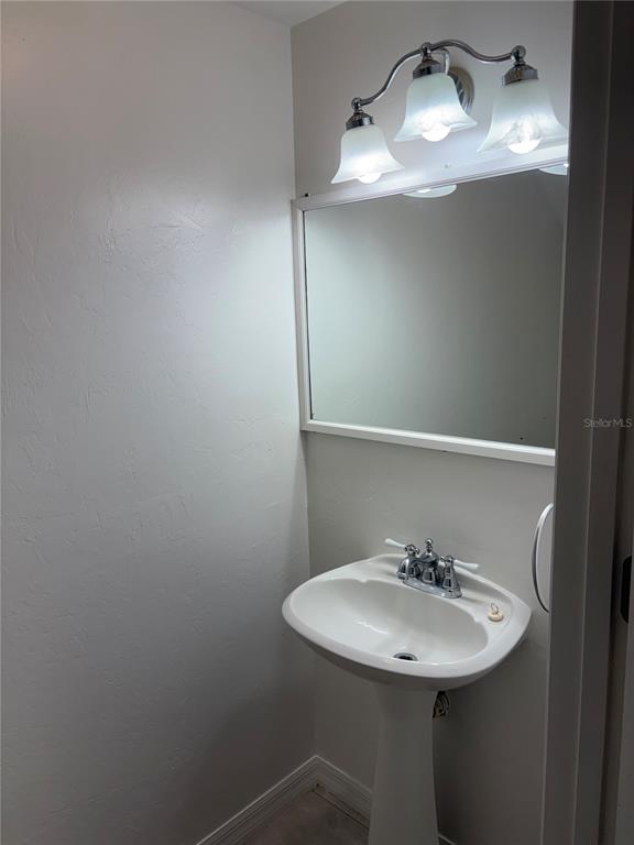 4624 Southwest 45th Lane Gainesville, FL 32608 - Photo 5 of 15