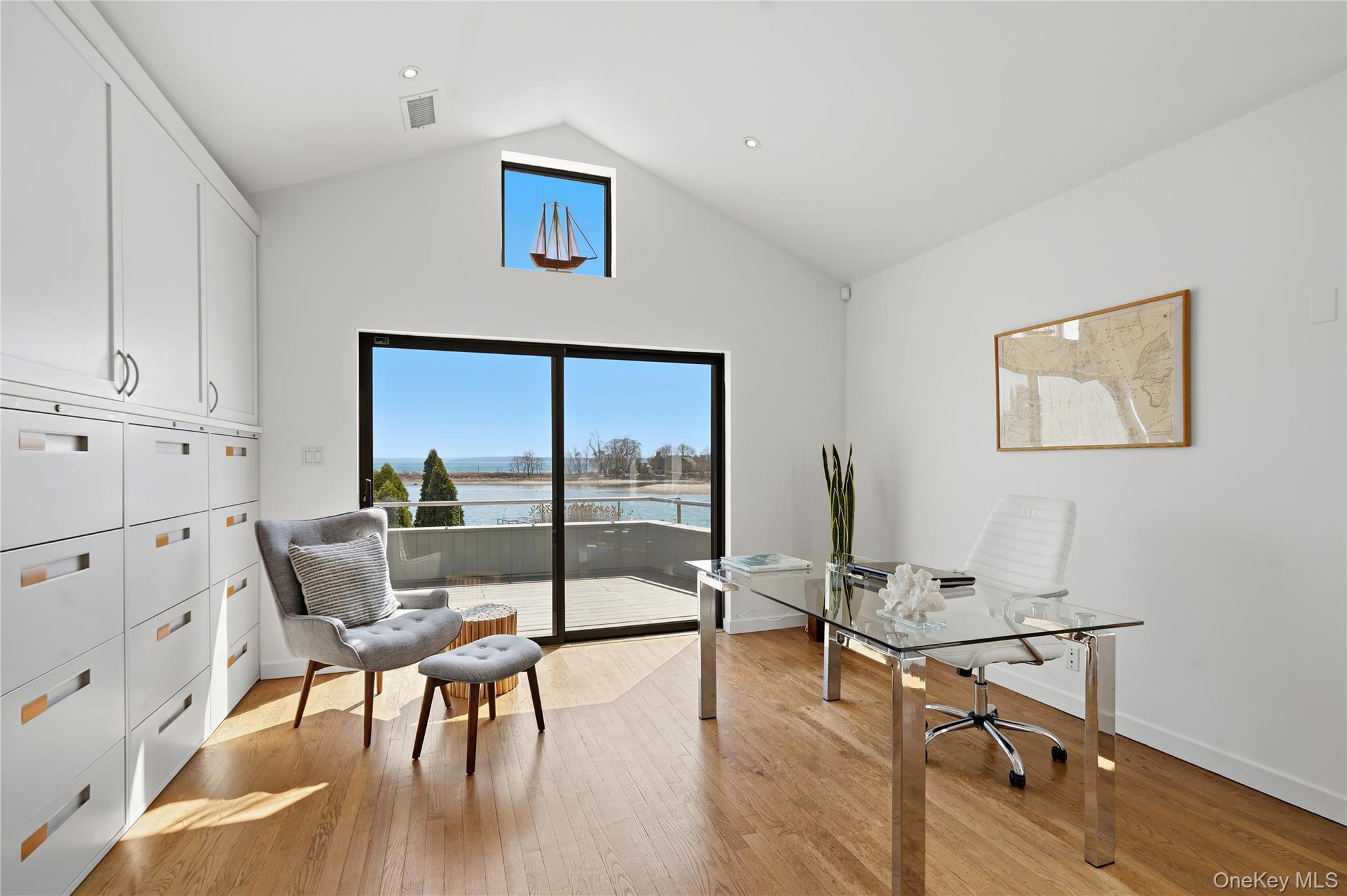 1180 Greacen Point Road Mamaroneck, NY 10543 - Photo 11 of 40