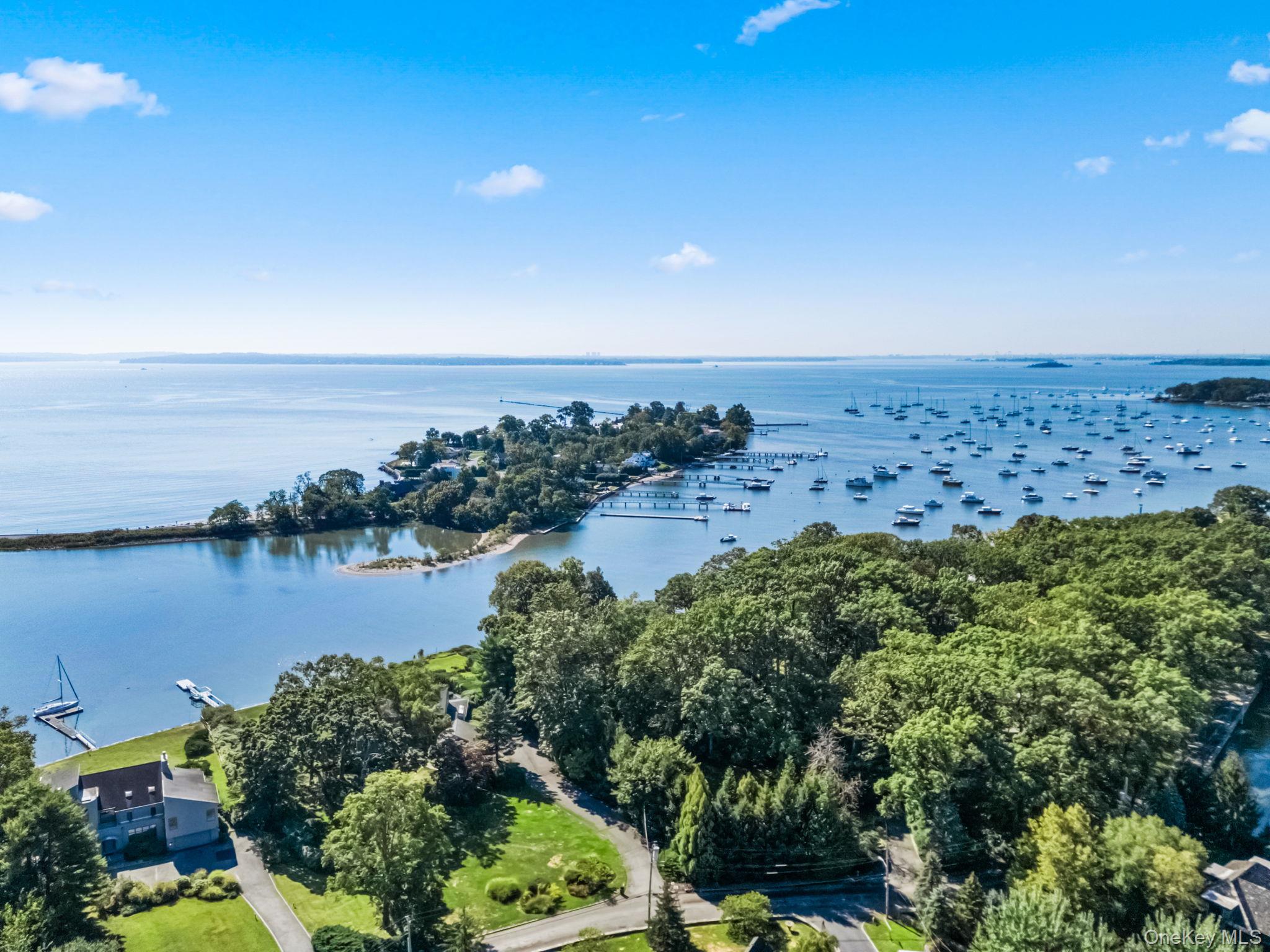 1180 Greacen Point Road Mamaroneck, NY 10543 - Photo 30 of 40