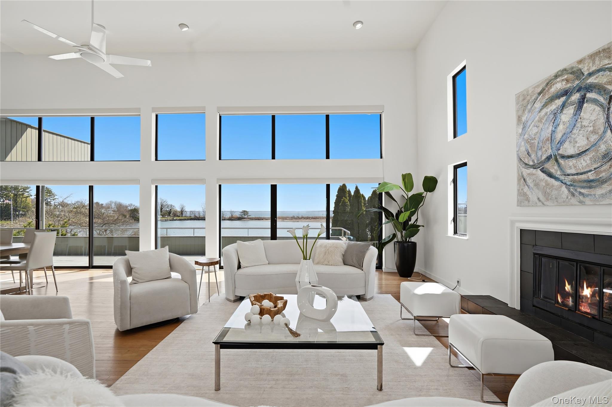 1180 Greacen Point Road Mamaroneck, NY 10543 - Photo 3 of 40