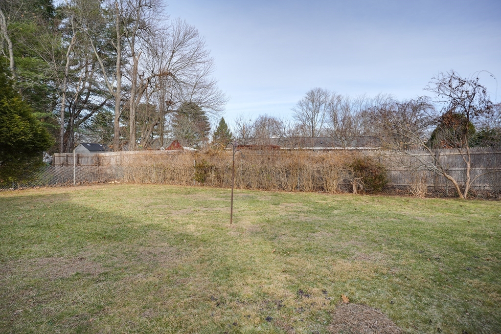 25 Randall Road Maynard, MA 01754 - Photo 19 of 32 Gallery Image 19