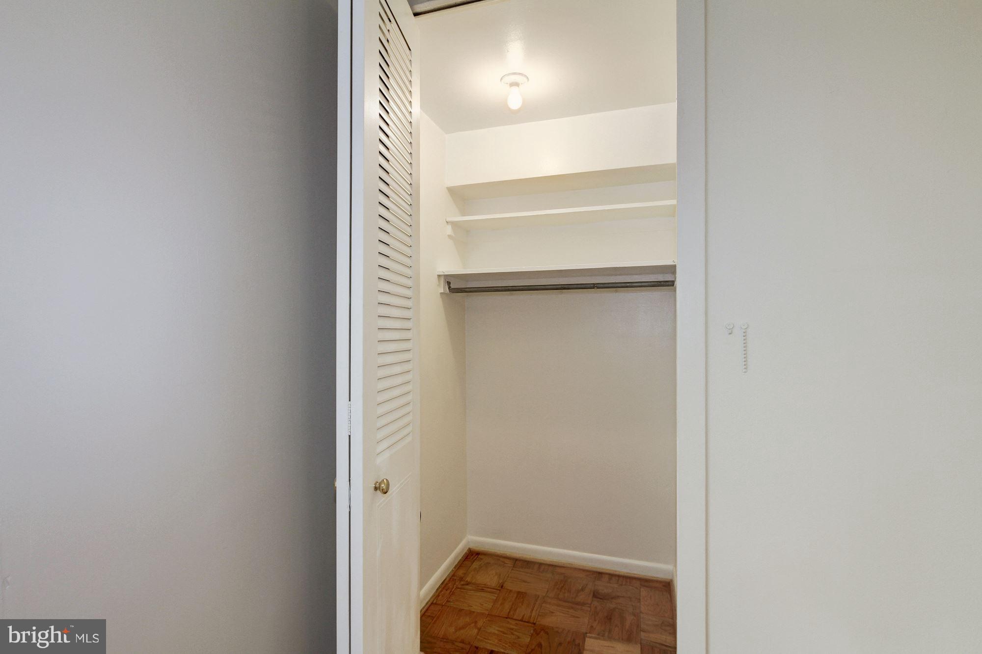 522 21st Street Northwest, Unit 301 Washington, DC 20006 - Photo 17 of 29 a view of a hallway