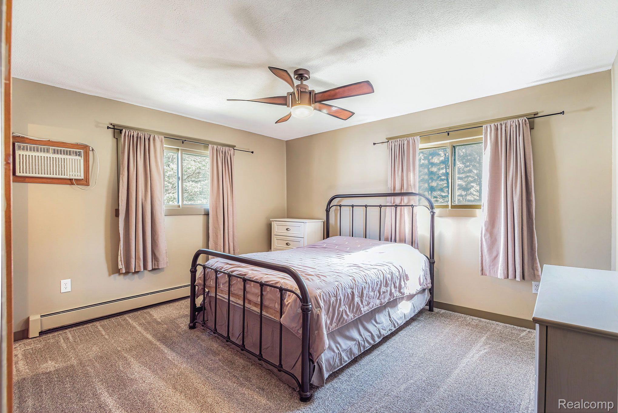 10104 White Road Linden, MI 48451 - Photo 8 of 24 Gallery Image 8