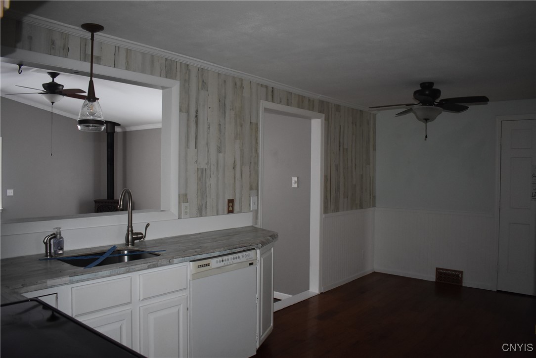 7620 Thompson Road Cicero, NY 13212 - Photo 26 of 50