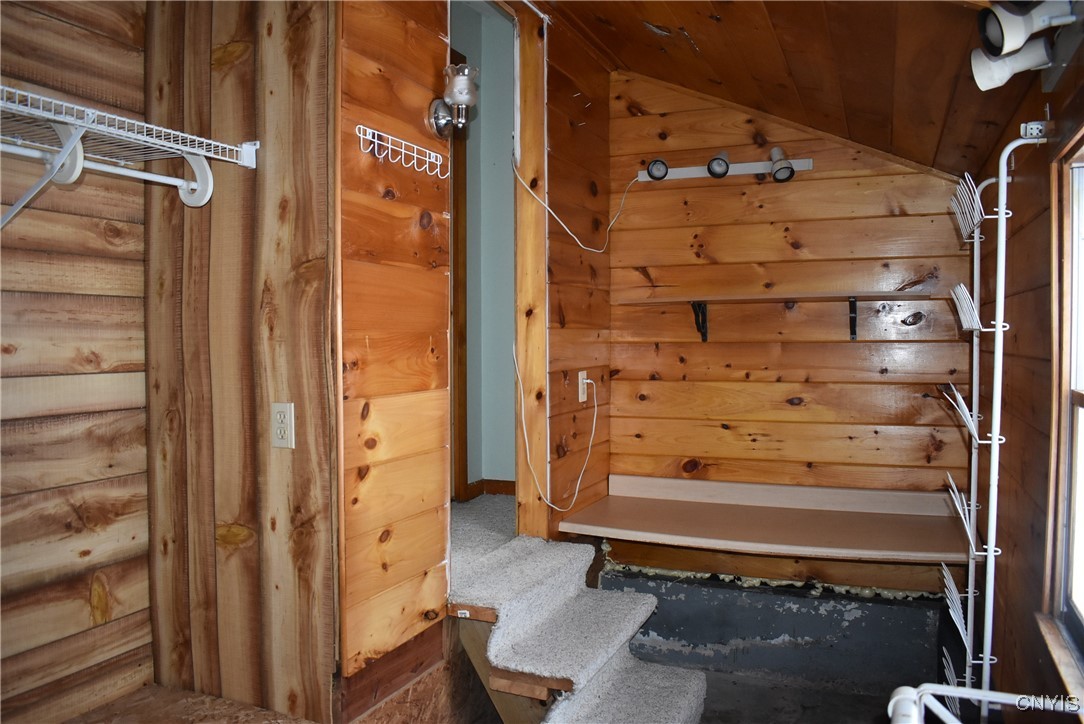 7620 Thompson Road Cicero, NY 13212 - Photo 29 of 50