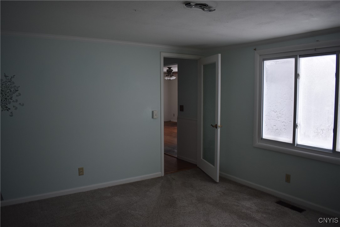 7620 Thompson Road Cicero, NY 13212 - Photo 30 of 50