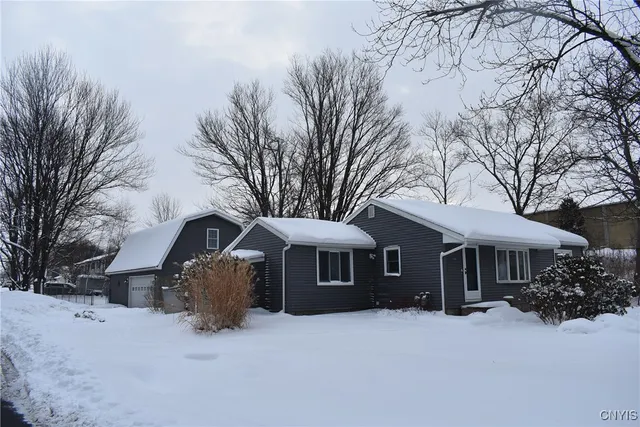 $249,900 | 7620 Thompson Road, Cicero, NY 13212