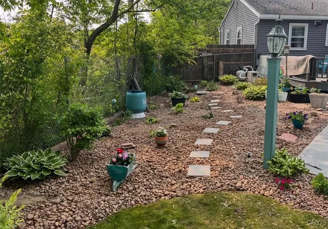 $249,900 | 7620 Thompson Road, Cicero, NY 13212