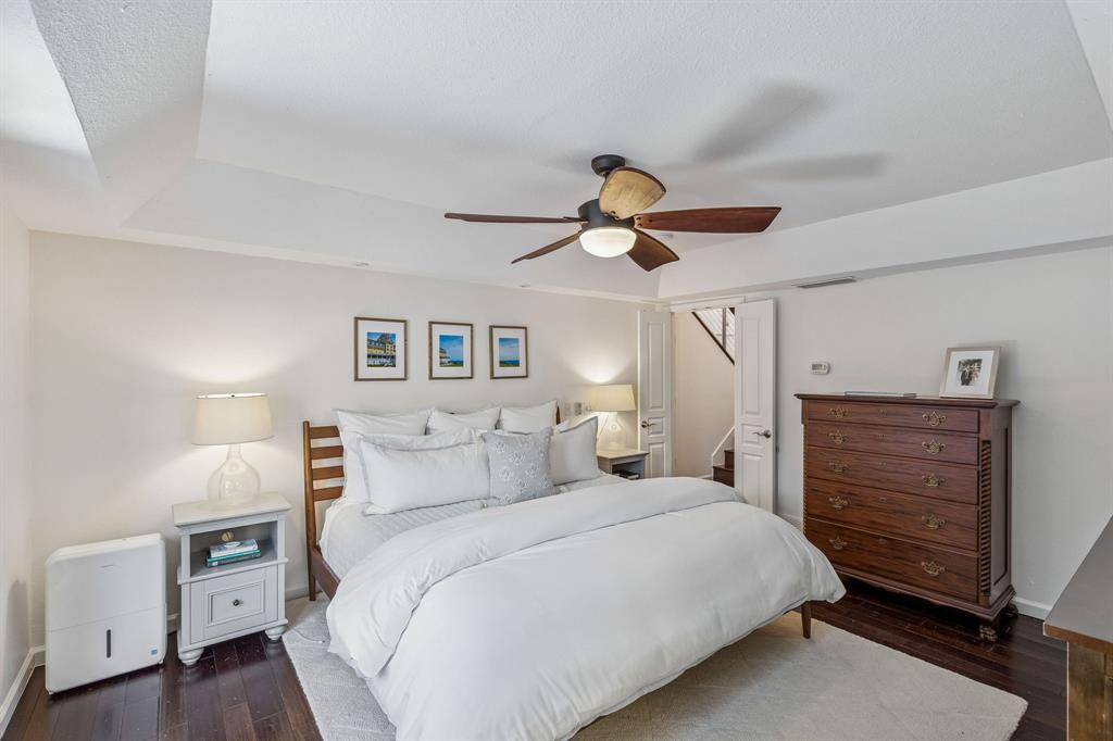 6124 Summer Creek Circle Dallas, TX 75231 - Photo 10 of 30