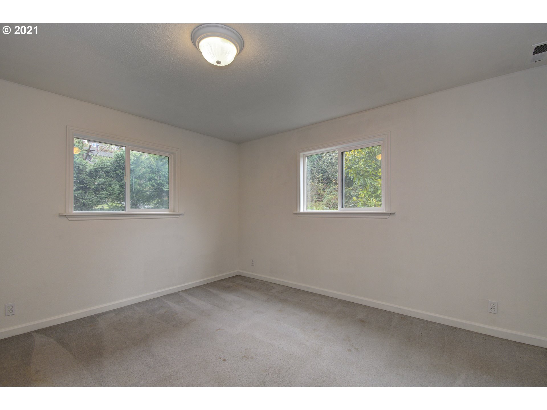 29526 Old Rainier Road Rainier, OR 97048 - Photo 11 of 32 Gallery Image 11