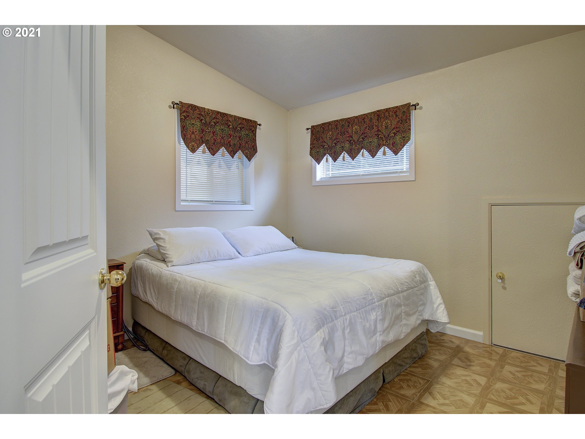 29526 Old Rainier Road Rainier, OR 97048 - Photo 22 of 32 Gallery Image 22