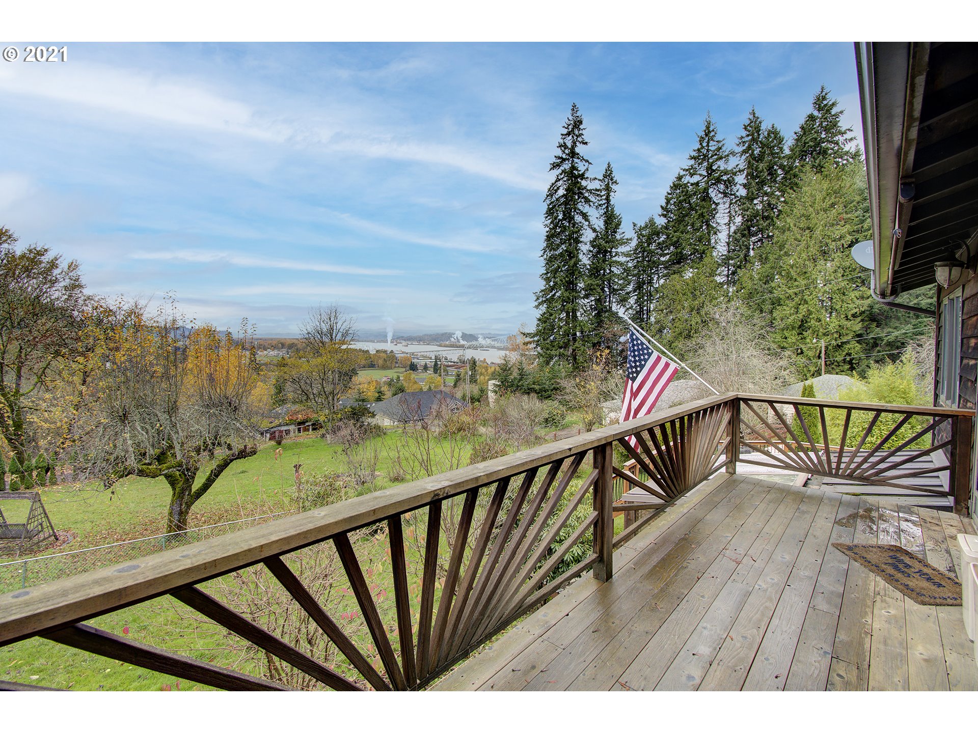 29526 Old Rainier Road Rainier, OR 97048 - Photo 9 of 32 Gallery Image 9