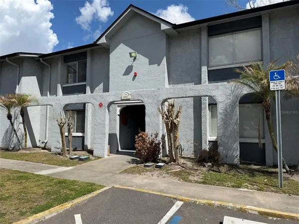 $1,350 | 4807 South Texas Avenue, Unit 4807D, Orlando, FL 32839