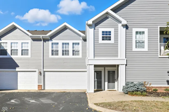 $299,900 | 1184 Shadow Ridge Road, Carmel, IN 46280