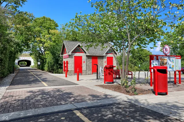 $299,900 | 1184 Shadow Ridge Road, Carmel, IN 46280