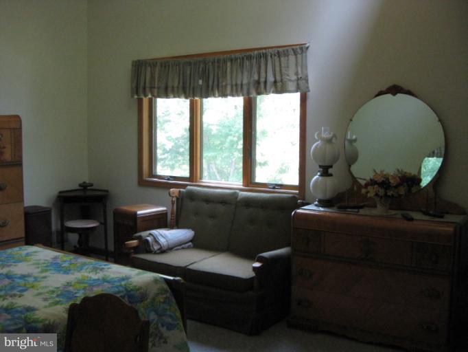 802 Lagrange Road Street, MD 21154 - Photo 23 of 29 Upstairs Bedroom
