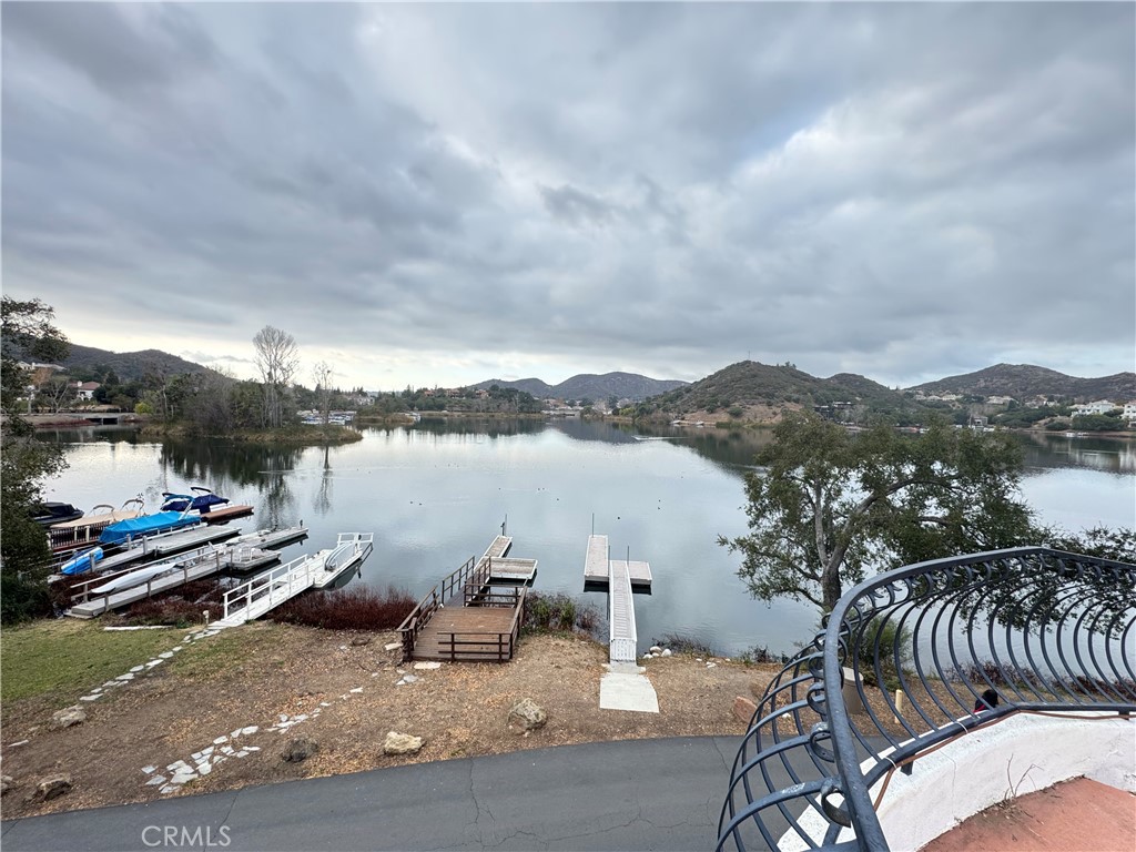 124 Lower Lake Road Lake Sherwood, CA 91361 - Photo 1 of 1