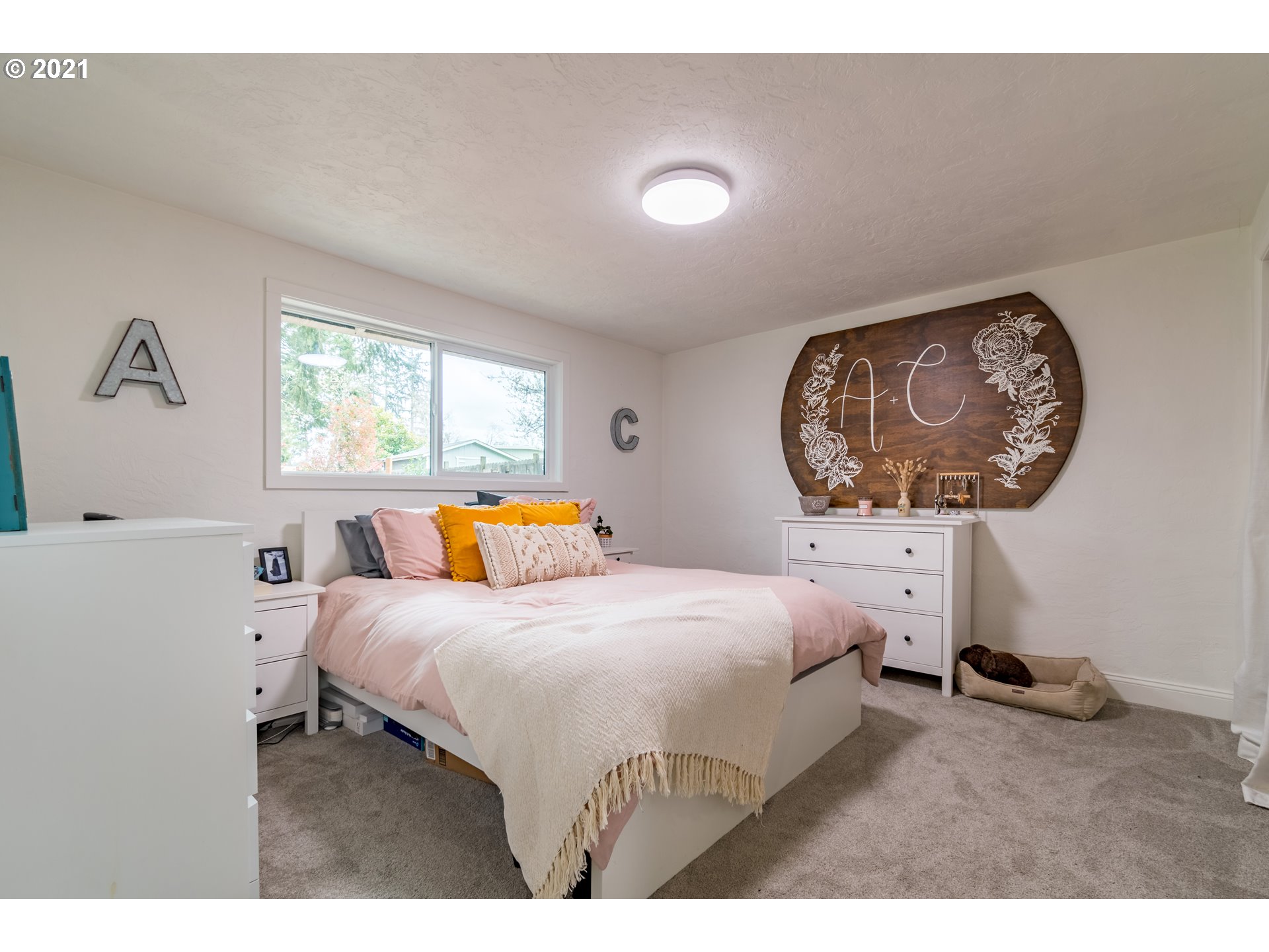 1384 Goodpasture Island Road Eugene, OR 97401 - Photo 17 of 32 Gallery Image 17