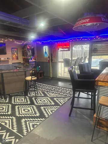 $250,000 | 2601 West 93rd Avenue, West Terre Haute, IN 47885