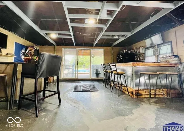 $250,000 | 2601 West 93rd Avenue, West Terre Haute, IN 47885