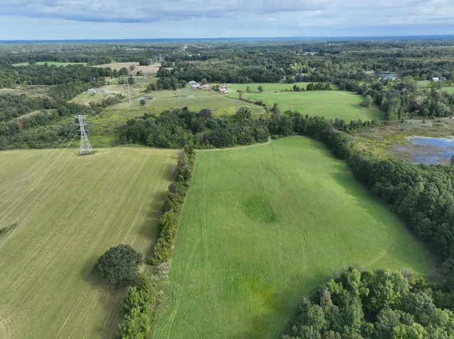 $690,000 | 5414 Bordman Road, Leonard, MI 48367