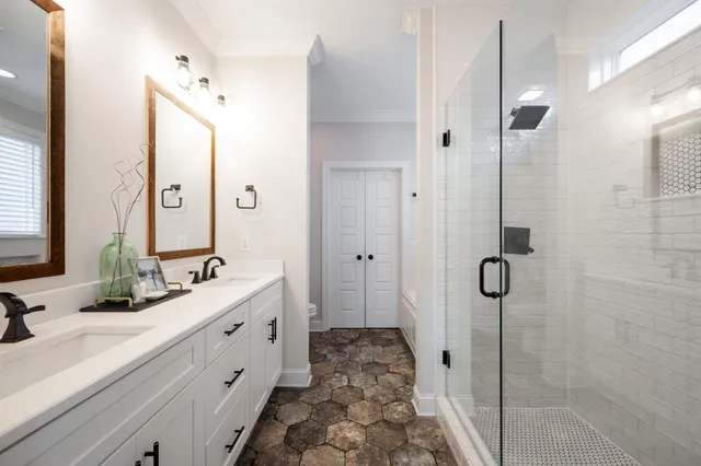 $699,000 | 1811 Seven Pines Lane, Chattanooga, TN 37415