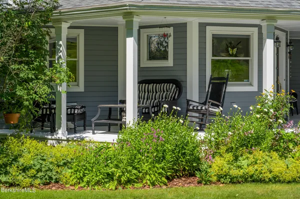 $1,895,000 | 176 West Center Road, West Stockbridge, MA 01266