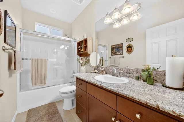 $579,000 | 3088 East Teague Avenue, Clovis, CA 93619