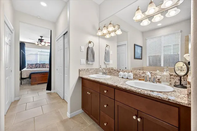 $579,000 | 3088 East Teague Avenue, Clovis, CA 93619