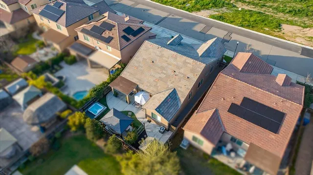 $579,000 | 3088 East Teague Avenue, Clovis, CA 93619