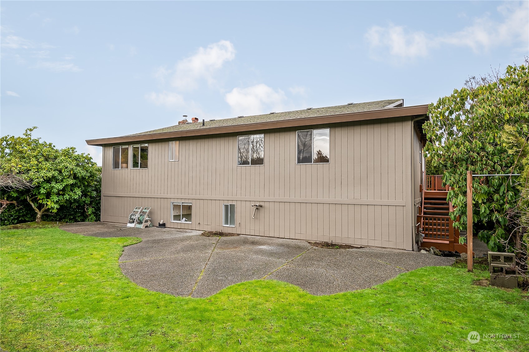 4105 Robin Road West University Place, WA 98466 - Photo 15 of 40 Gallery Image 15