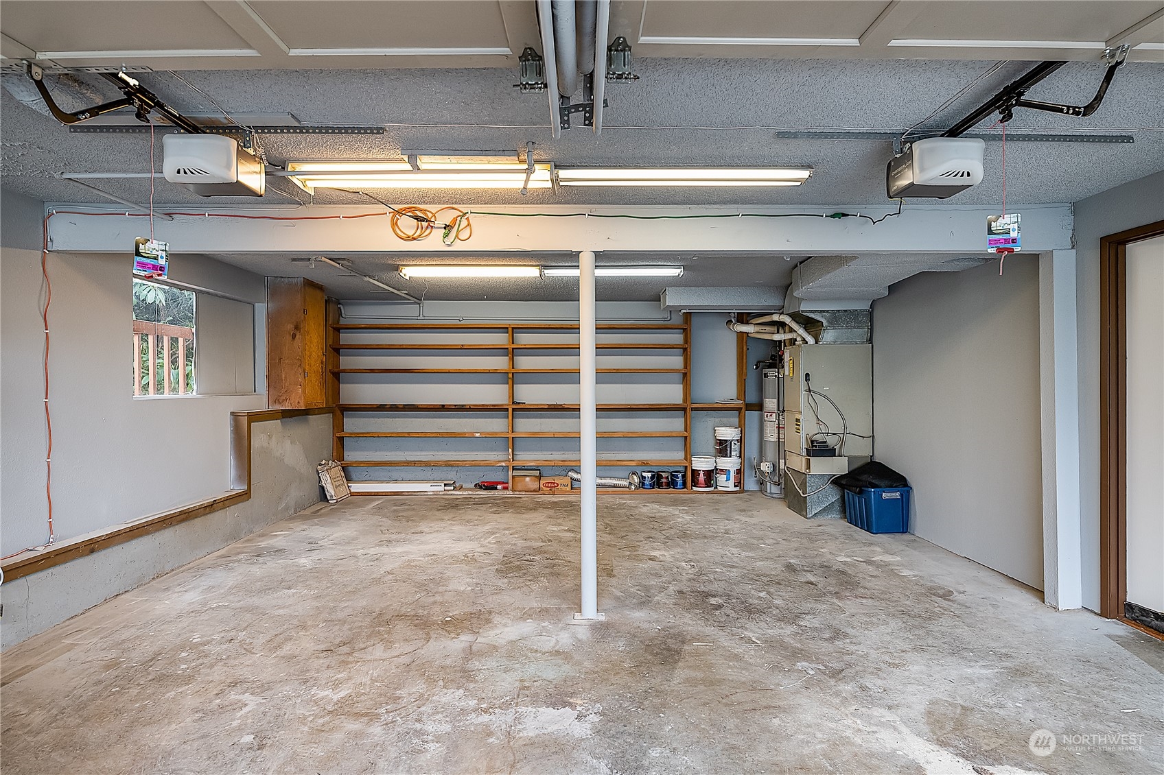4105 Robin Road West University Place, WA 98466 - Photo 10 of 40 Gallery Image 10