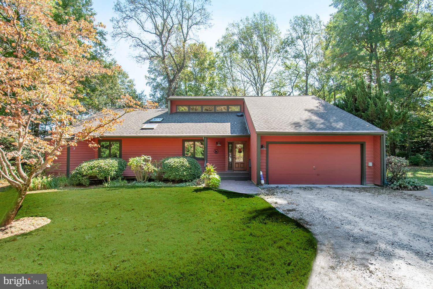 1749 Colbert Road Annapolis, MD 21409 - Photo 15 of 48 Lush Landscaping and Verdant Level Lawns